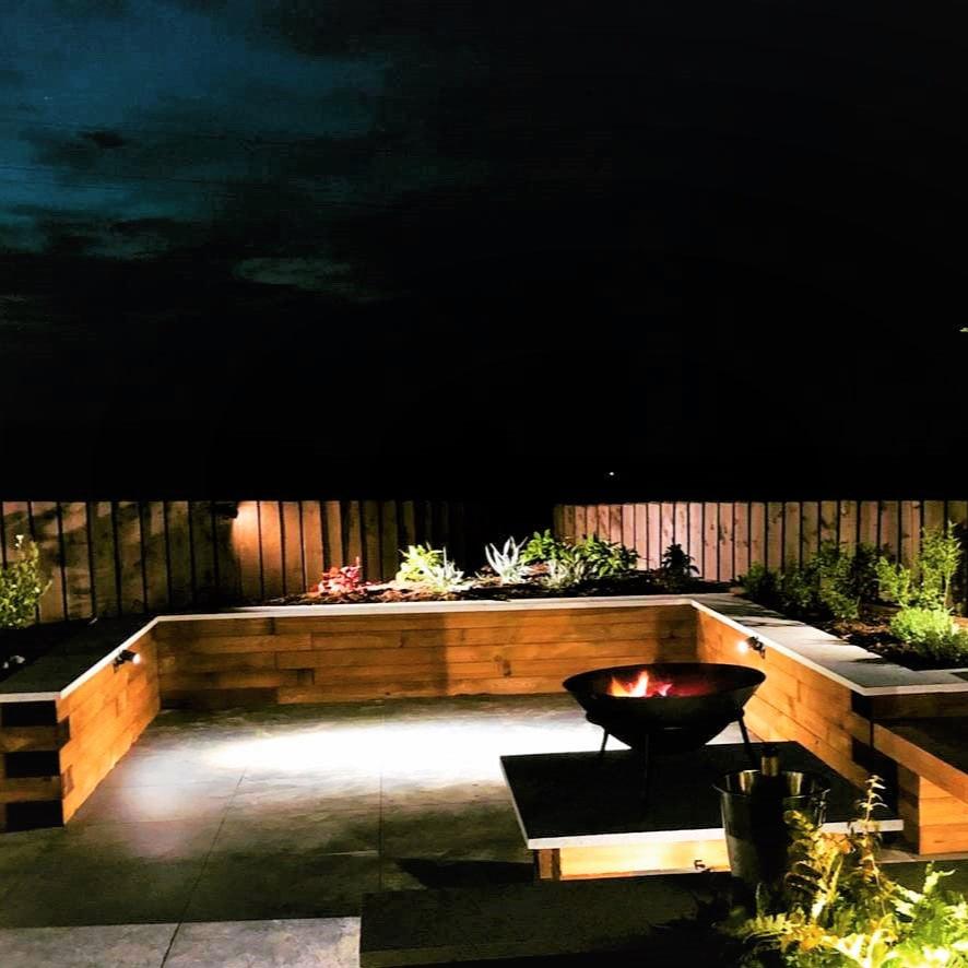 ELLUMIÈRE Black Outdoor Low Voltage LED Large Spotlight 3W