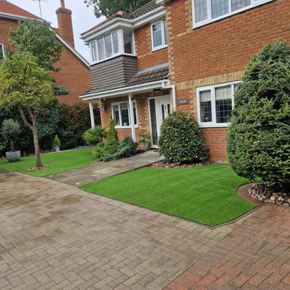 Luxury 38 Artificial Grass