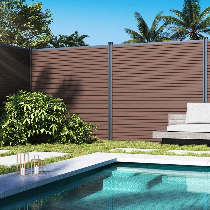 Co extrusion composite slatted fencing bay